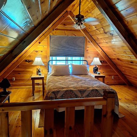Neshannock Creekside Log Cabin Volant エクステリア 写真