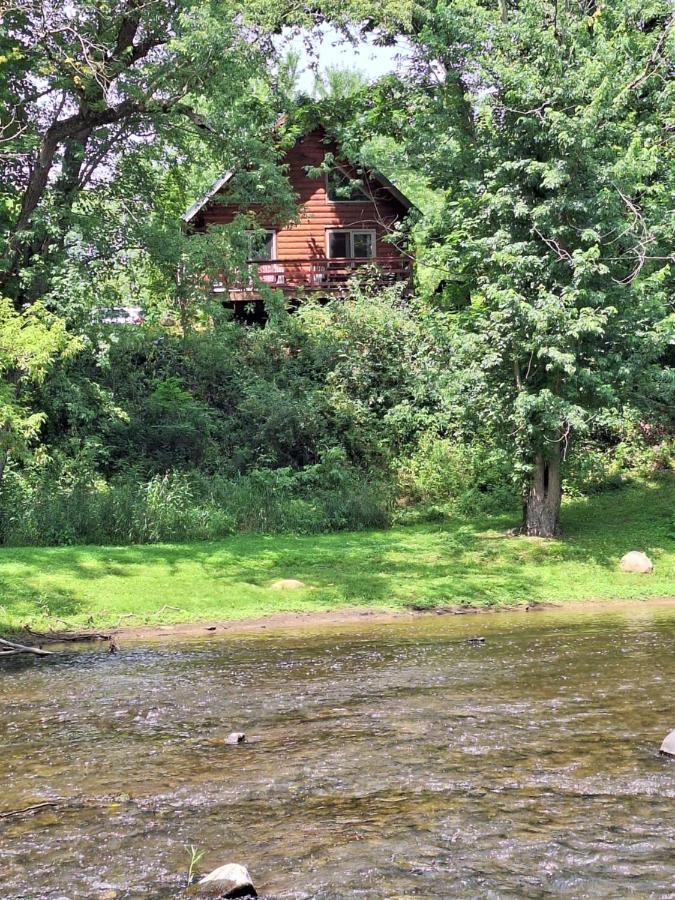 Neshannock Creekside Log Cabin Volant エクステリア 写真